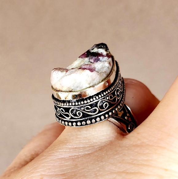 New Rough Ruby in Zoisite 925 Silver Ring. - Picture 9 of 12